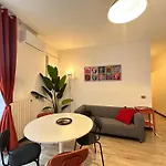 Tortona 26 Apt