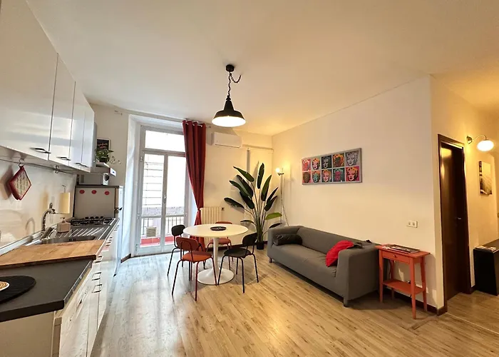 Tortona 26 Apt